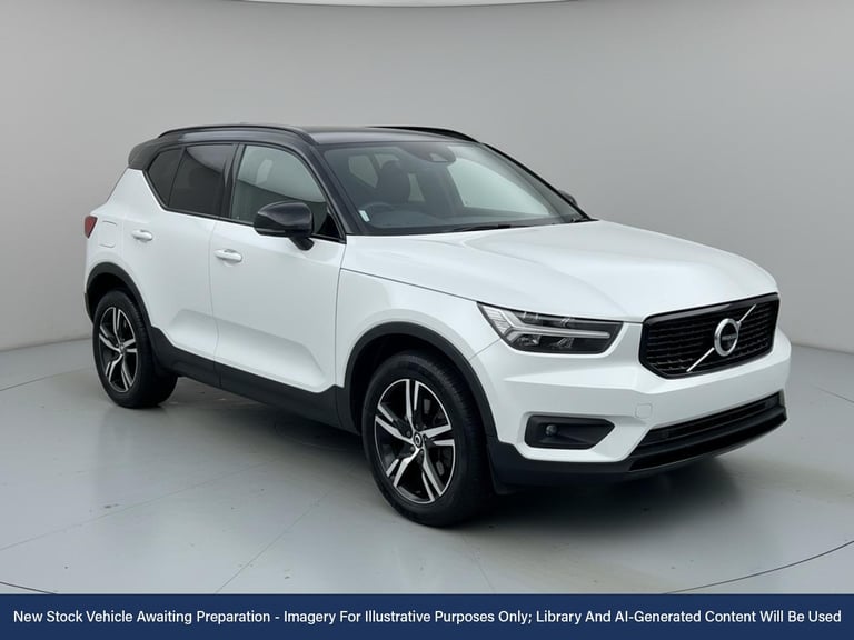 image for 2019 Volvo XC40 2.0 D3 R-Design SUV 5dr Diesel Manual Euro 6 (s/s) (150 ps) SUV DIESEL Manual