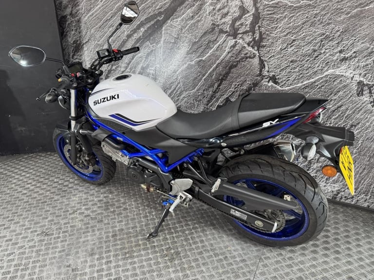 SUZUKI SV650 SV 650 2019