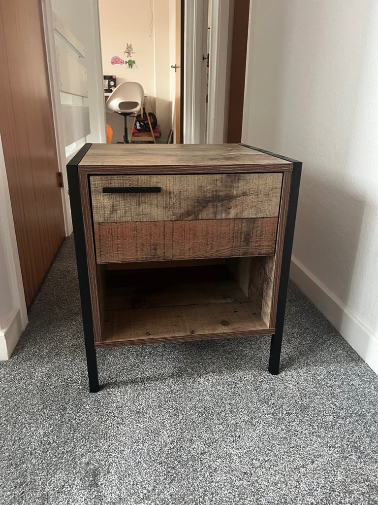 Bedside tables (2)