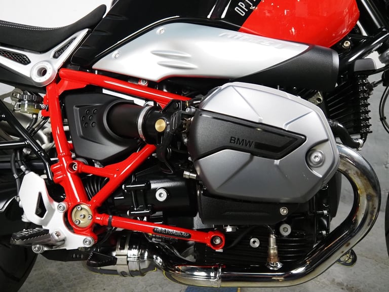 2021 BMW R NINET Urban GS,1500 miles Option 719, Akrapovic stunning bike