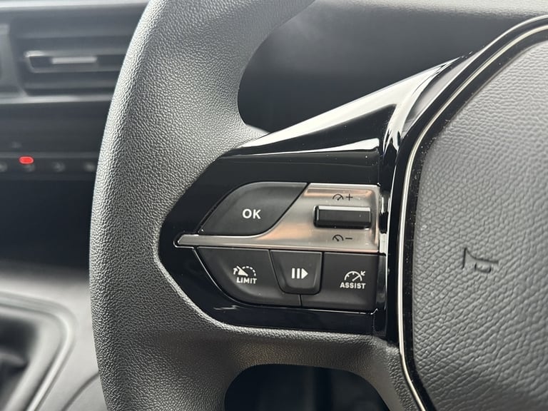 2024 Peugeot Partner Hdi 100ps 1000 Professional Euro 6 with Air Con, Cruise &amp; Rear Sensors P...