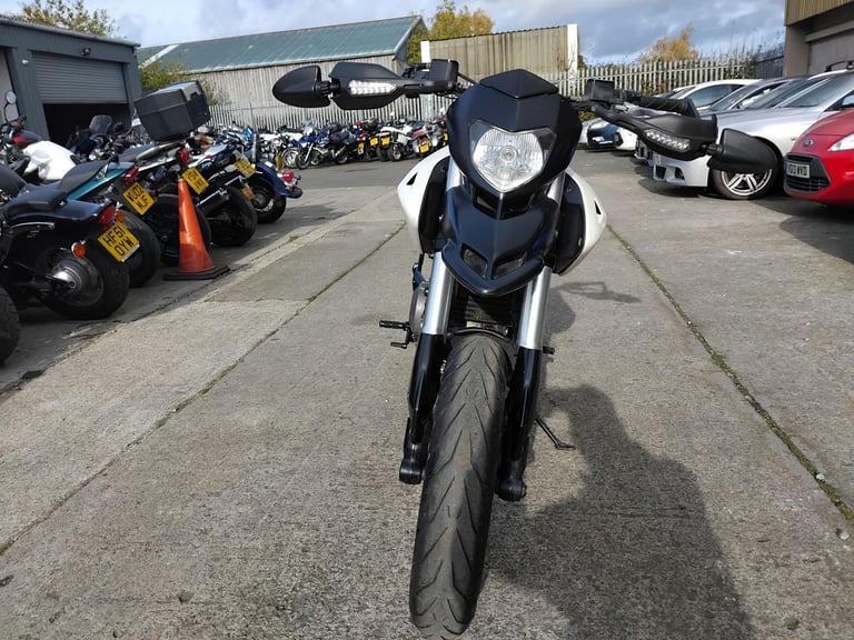 2011 11 DUCATI HYPERMOTARD 796 WHITE NEW MOT HYPER MOTARD SUPERMOTO MOTO