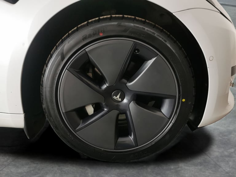 2021 Tesla Model 3 Standard Range Plus Saloon 4dr Electric Auto RWD (241 bhp) - AUTO PARK - LE Sa...