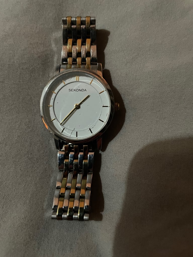 Women’s Sekonda watch 