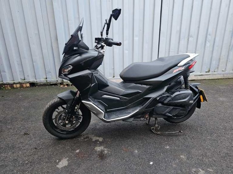 Aprilia SR125GT '2023'