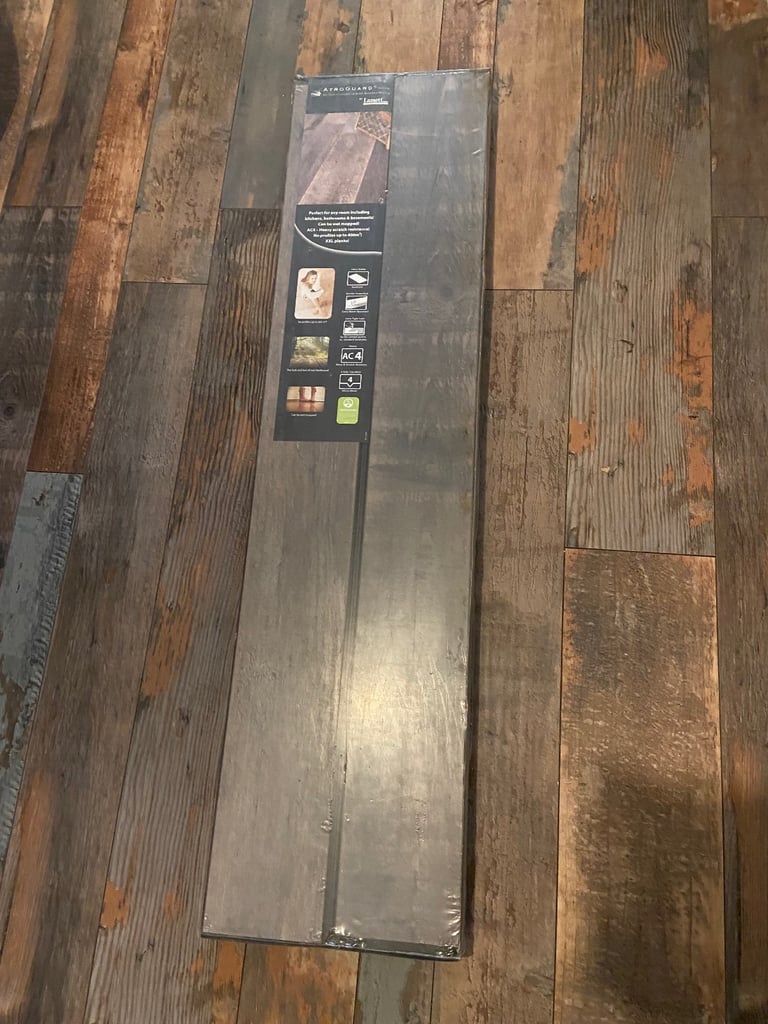 laminate flooring pack