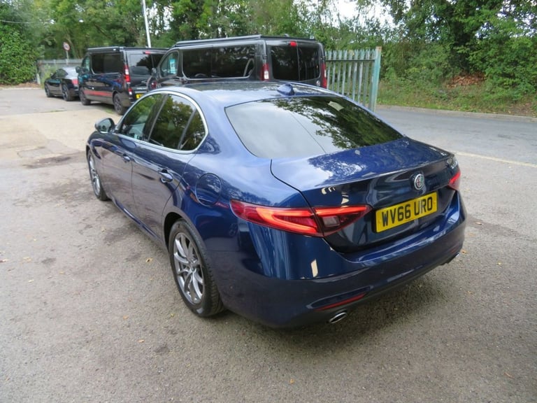 2016 66 ALFA ROMEO GIULIA 2.2 TD SUPER SALOON 4DR DIESEL AUTOMATIC EURO 6 (S/S) 