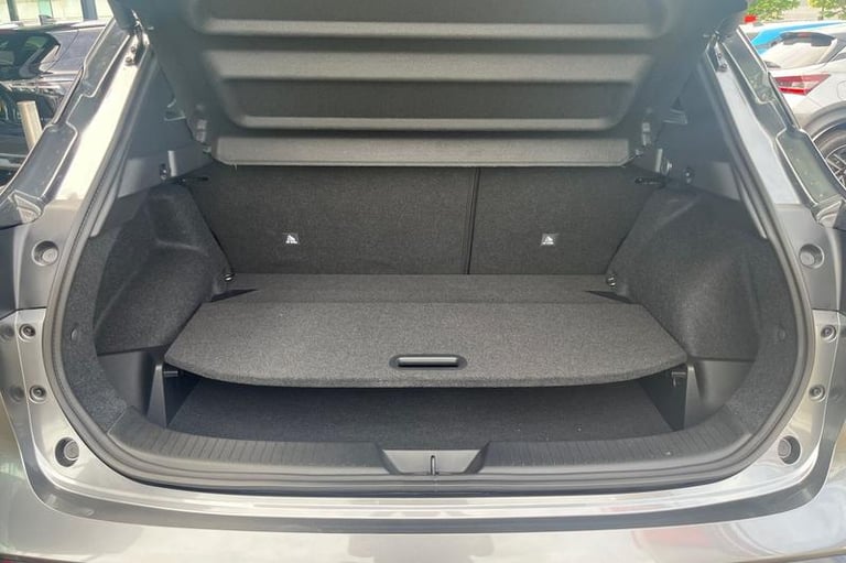 2025 Nissan Qashqai 1.3 DiG-T MH Tekna 5dr Manual Hatchback Petrol Manual