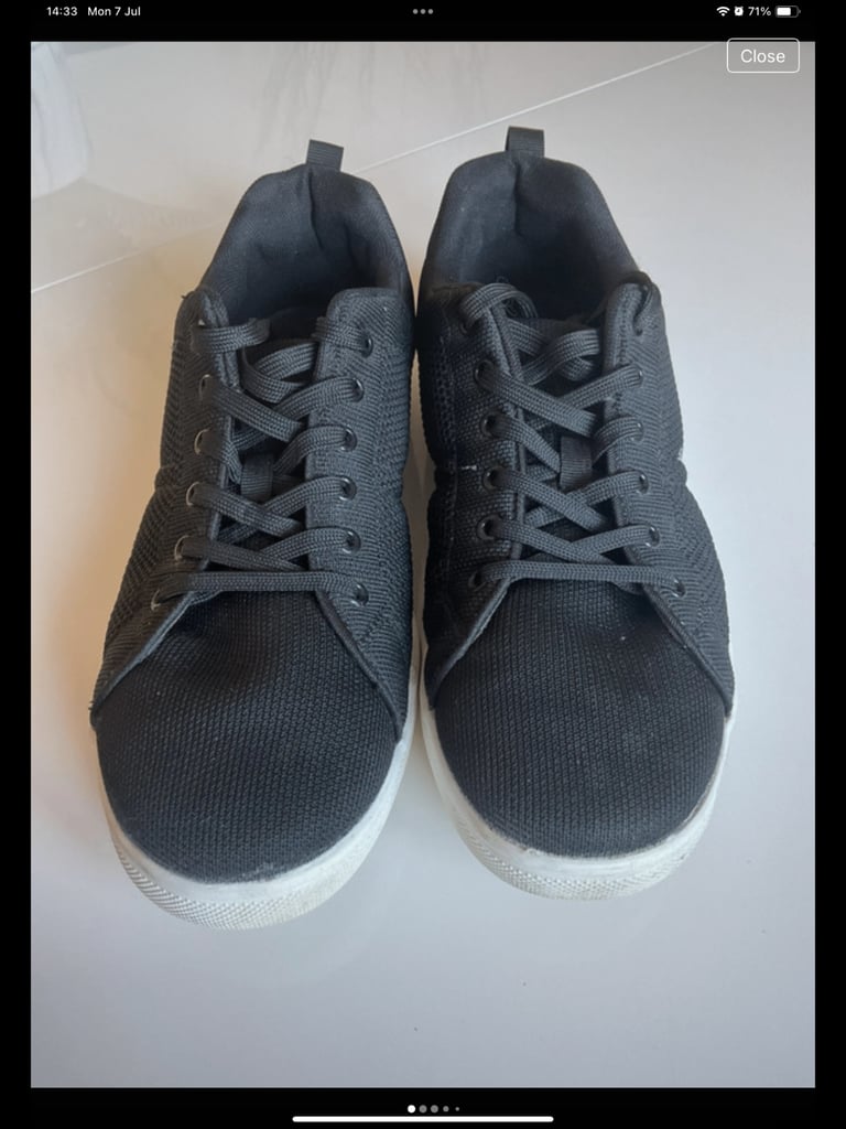 image for Fabric make good quality worn twice size 9 