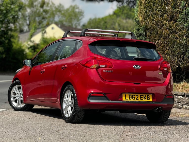 KIA CEED 1.6 CRDi 2 EcoDynamics 5dr Tax £20 Super condition Recent major service