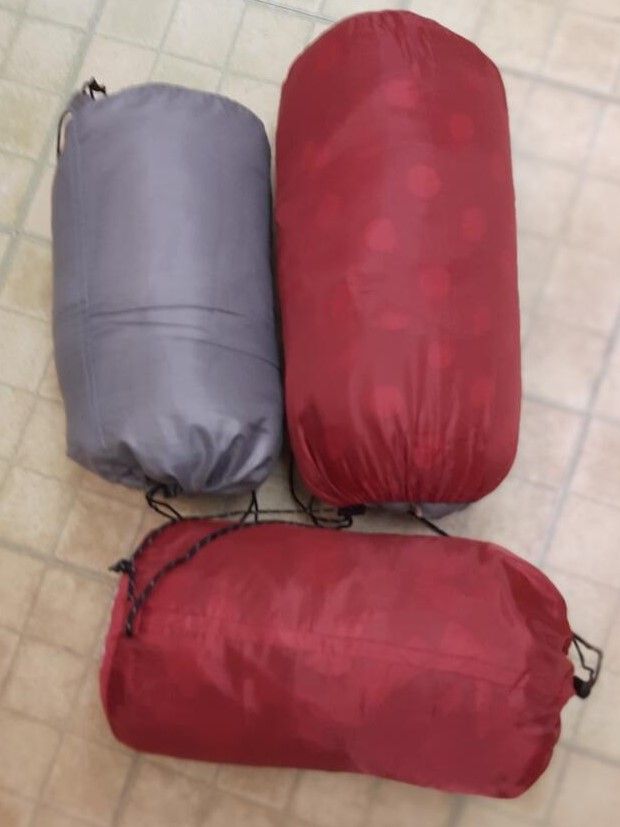 Adult sleeping bags x 3 ideal pet bedding