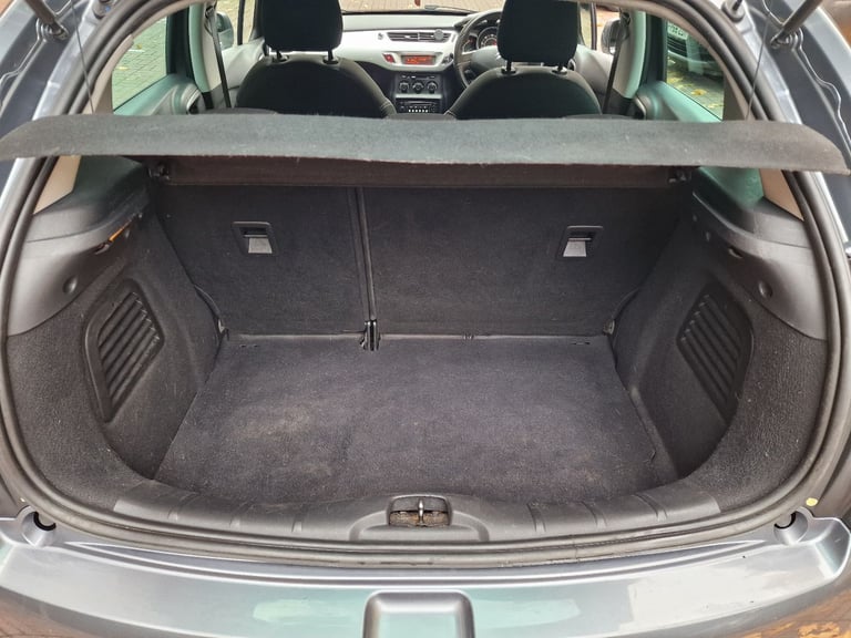Citroen C3 2011, Full Service History, 2 keys