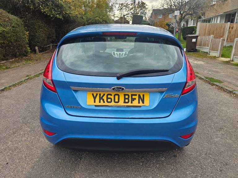 fiesta 1.4 zetec 2key SERV HIS NEW CLUTCH AN CAMBELT DRIVES PERFECT IMMACULATE 