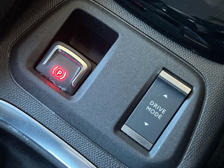 2024 Vauxhall Corsa 100kW Design 50kWh 5dr Auto Hatchback Electric Automatic