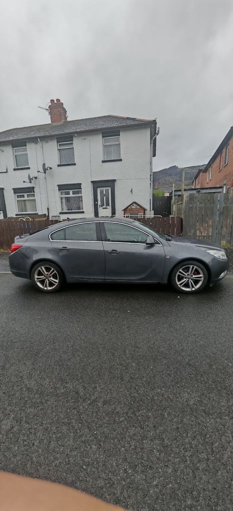 Vauxhall, INSIGNIA, Hatchback, 2010, Manual, 1796 (cc), 5 doors