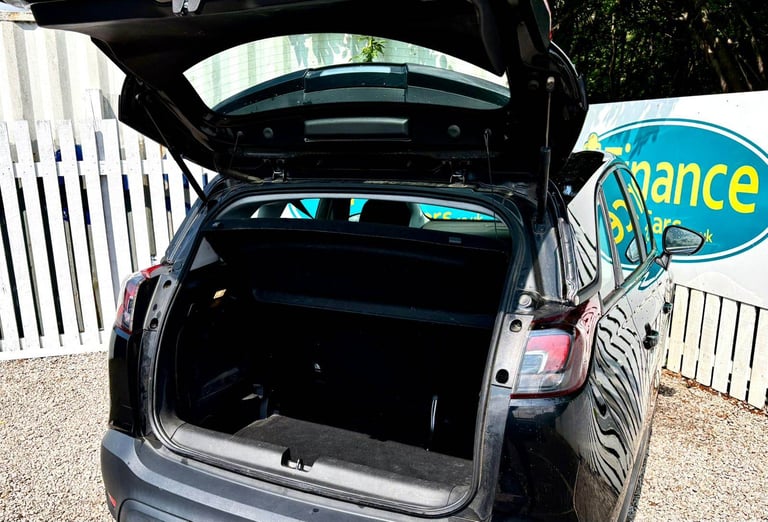 CAN'T GET CREDIT? CALL US! Vauxhall Crossland X 1.2 SE, 2019, Manual - £149 DEPOSIT, £63 PER WEEK