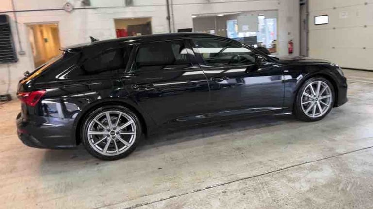 2022 Audi A6 Avant 2.0 TDI 40 Black Edition Estate 5dr Diesel S Tronic quattro Euro 6 (s/s) (2 Es...
