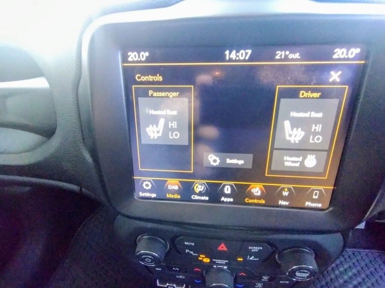 2018 Jeep Renegade 2.0 Multijet Trailhawk 5dr 4WD Auto ESTATE Diesel Automatic