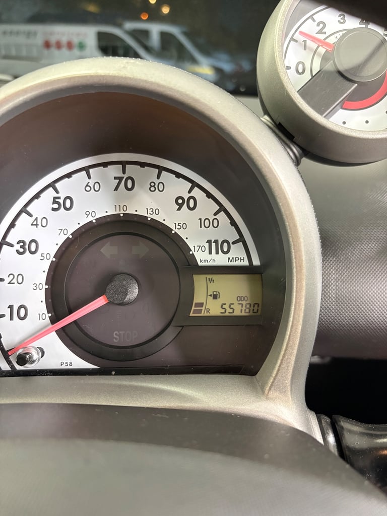Peugeot, 107, Hatchback, 2014, Manual, 998 (cc), 3 doors