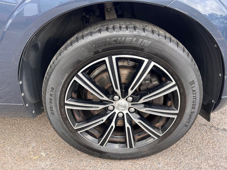 2017 Volvo XC60 2.0 T5 Inscription SUV 5dr Petrol Auto AWD Euro 6 (s/s) (254 ps)