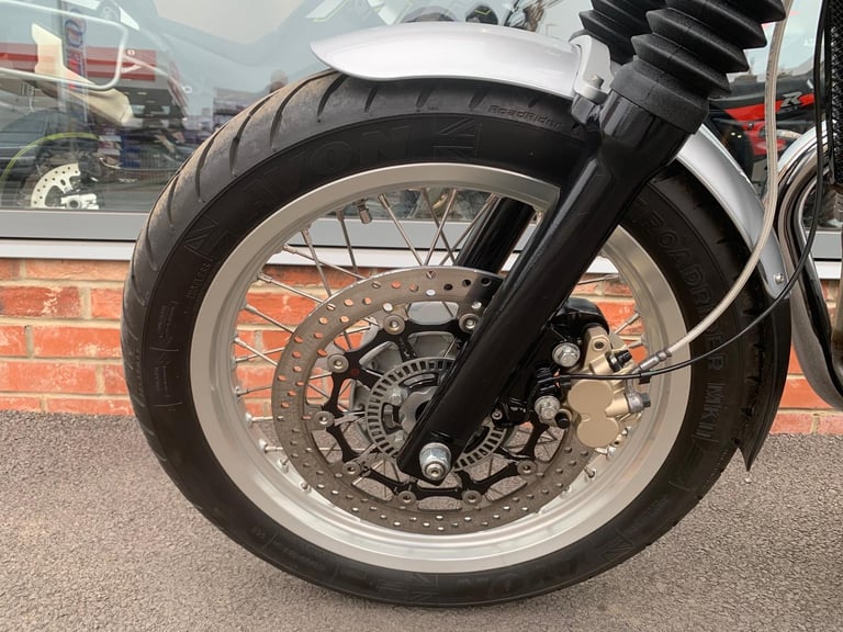 Royal Enfield INTERCEPTOR INT 650 - 2YEAR WARRANTY 