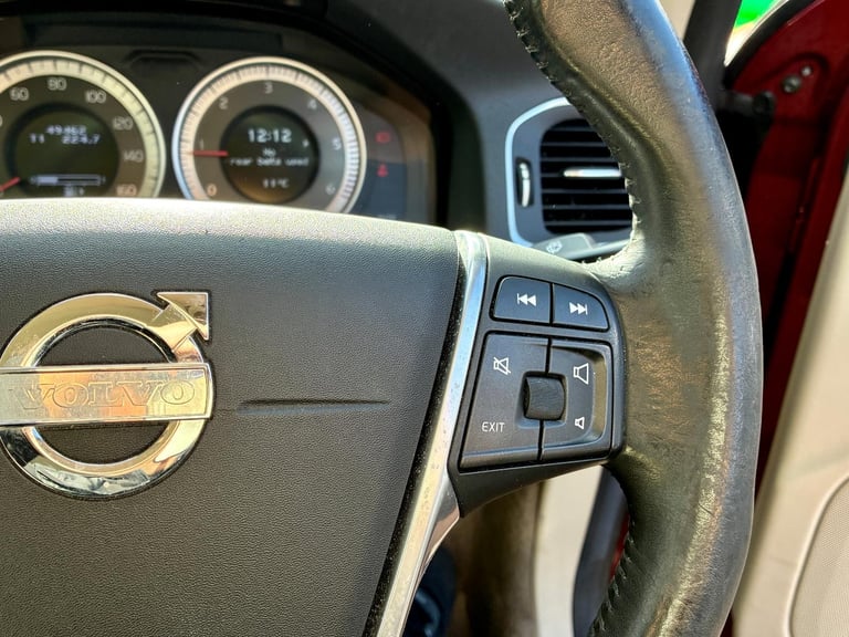 2011 Volvo S60 2.0 D3 SE Euro 5 **Low Miles - Lovely Example - 50 MPG**