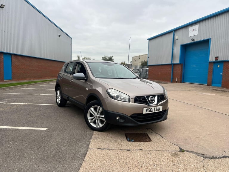 2011 Nissan Qashqai 1.5 dCi Acenta 2WD Euro 5 5dr HATCHBACK Diesel Manual