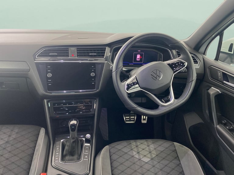 2021 Volkswagen Tiguan 1.5 TSI R-Line SUV 5dr Petrol DSG Euro 6 (s/s) (150 ps) - CARPLAY - KEYLES...