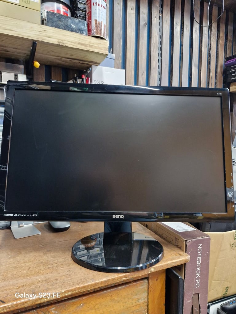 image for BENQ 24 inch LED,HDMI, Monitor in Good Condition Working for Sale