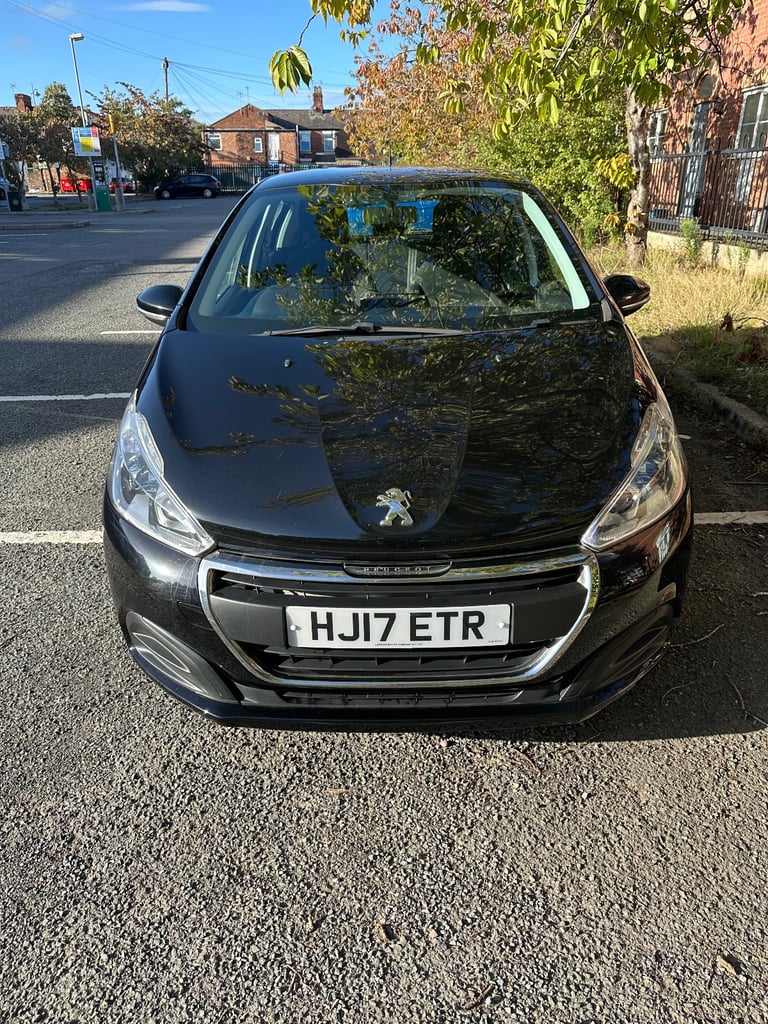 Peugeot, 208, Hatchback, 2017, Manual, 1199 (cc), 5 doors