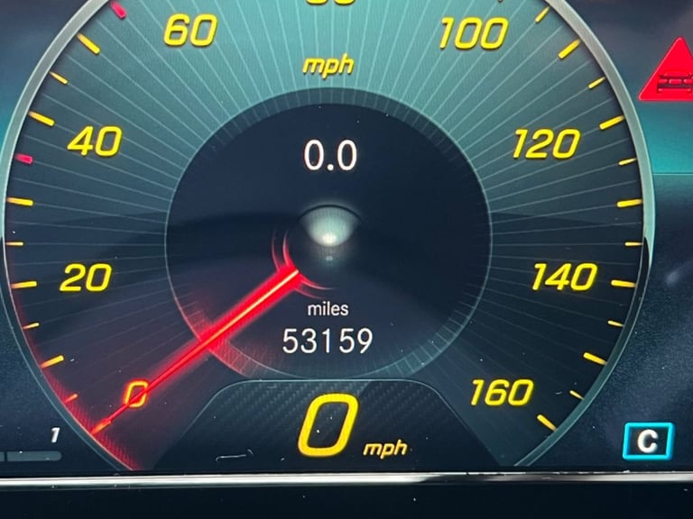 2021 21 MERCEDES-BENZ GLA 2.0 GLA200D AMG LINE SUV 5DR DIESEL 8G-DCT EURO 6 (S/S