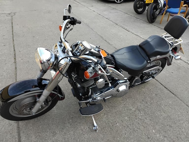 2006 06 HARLEY-DAVIDSON FAT BOY FLSTFI FATBOY FUEL INJECTED LOW MILES NEW MOT 