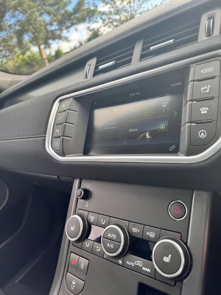LAND ROVER RANGE ROVER EVOQUE 2.0 TD4 Landmark 2018