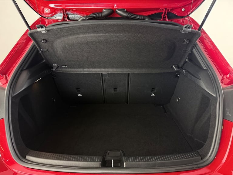 2019 Mercedes-Benz A-Class A180d AMG Line Executive 5dr Auto HATCHBACK DIESEL Automatic