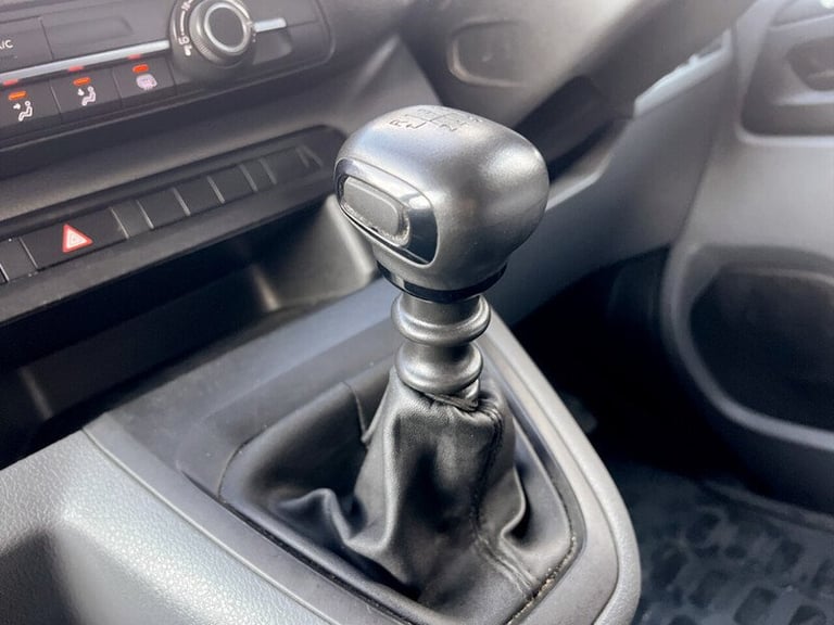 2021 Peugeot Expert BlueHDi 1400 Professional Panel Van Diesel Manual