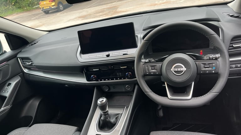 2025 Nissan Qashqai 1.3 DiG-T MH N-Connecta 5dr HATCHBACK PETROL Manual