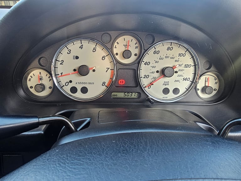 ★MAZDA MX-5 1.8-vvt ★50,000 MILES! STUNNING EXAMPLE! RARE CRYSTAL BLUE COLOUR MX5 ROADSTER 146BHP 