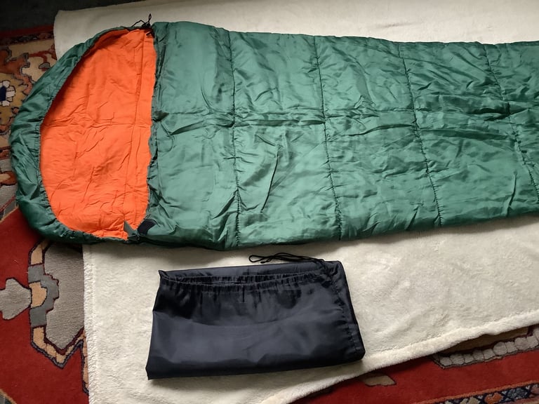 image for MUMMY SLEEPING BAG WITH LARGE CARRY BAG
