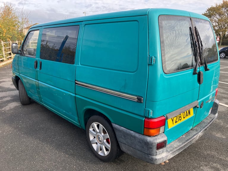 Volkswagen, TRANSPORTER, Panel Van, 2001, Manual, 2461 (cc)