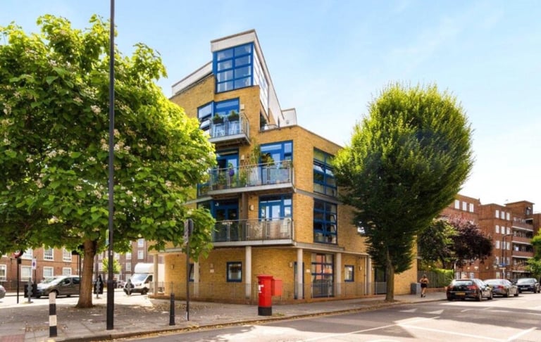 3 bed flat next to Broadway market 