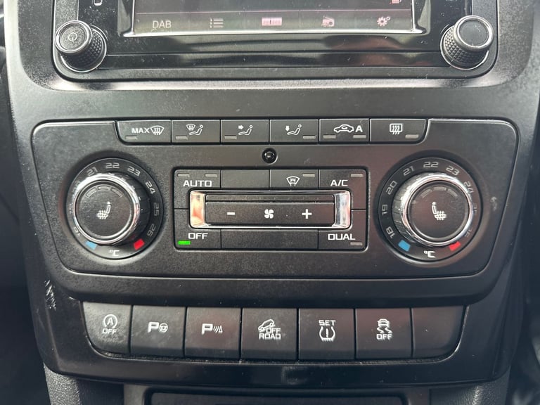 2016 Skoda Yeti Skoda Yeti 1.4TSI Laurin &amp; Klement Outdoor 5dr 4X4 Estate Petrol Manual