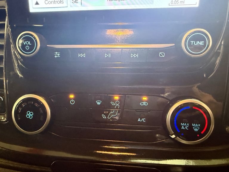 2020 69 FORD TRANSIT CUSTOM 2.0 260 ECOBLUE LEADER L1 SWB EURO 6 * 18,934 AIR CO