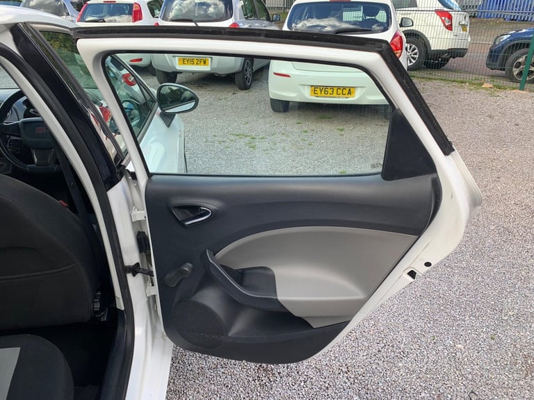 2013 SEAT Ibiza 1.4 SE Euro 5 5dr HATCHBACK Petrol Manual