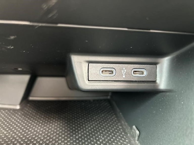 2023 Volkswagen Polo MK6 Facelift (2021) 1.0 TSI 95PS Life DSG Automatic Hatchback Petrol Automatic