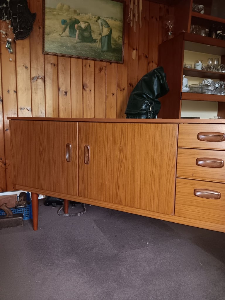 Schrieber vintage sideboard