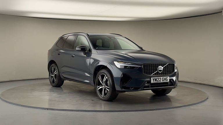 image for 2022 Volvo XC60 Plus Dark T6 AWD (350 hp) SUV Petrol/Electric Hybrid Automatic