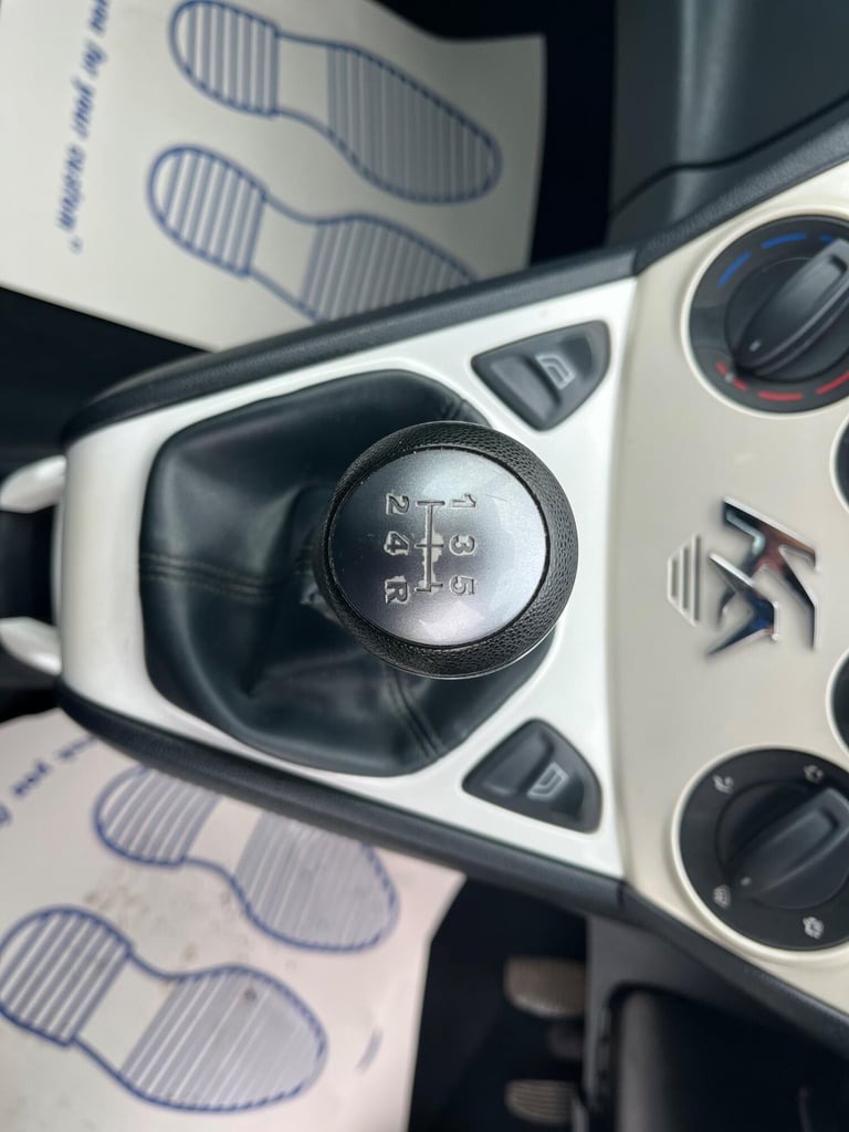 2013 Ford Ka 1.3 TDCi Zetec Euro 5 3dr HATCHBACK Diesel Manual