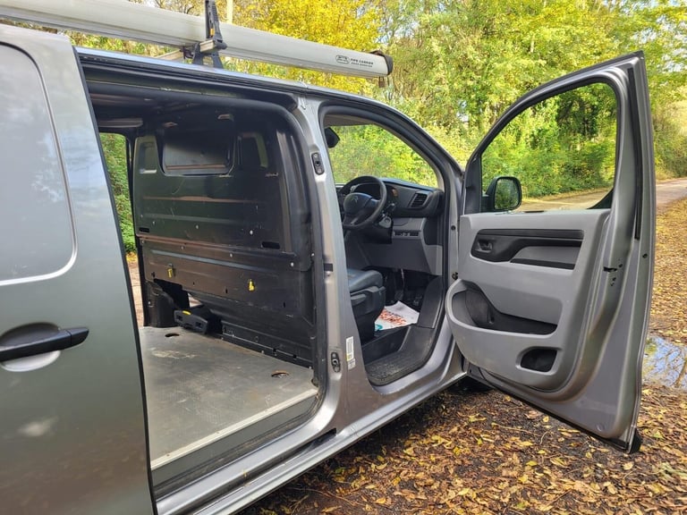 2020 Citroen Dispatch 1.5 BlueHDi 1000 Enterprise M FWD 2 Euro 6 (s/s) 6dr PANEL VAN Diesel Manual