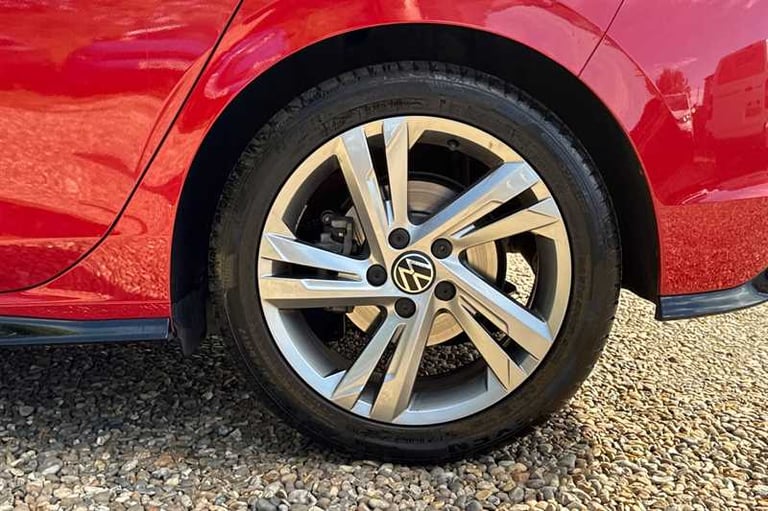 2024 Volkswagen Golf 1.5 TSI R-Line Hatchback 5dr Petrol Manual Euro 6 (s/s) (150 ps) Hatchback P...