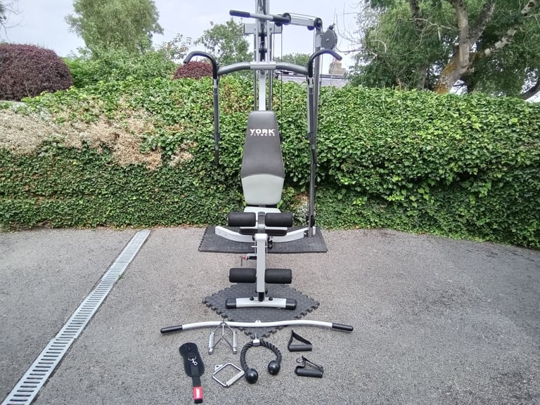 York G560 Multi Gym and Accessories with 100Kg Steel Stack Load